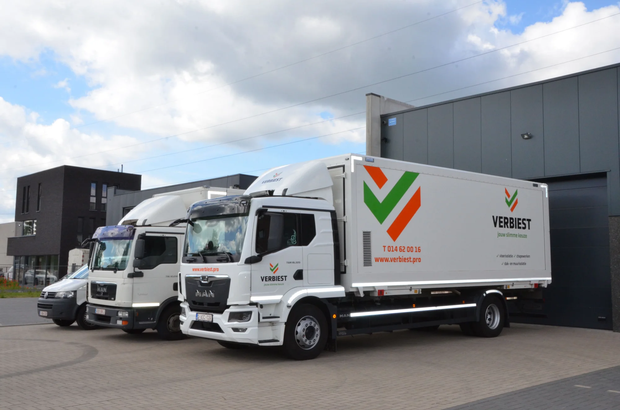 Vrachtwagens en bestelwagen van Verbiest